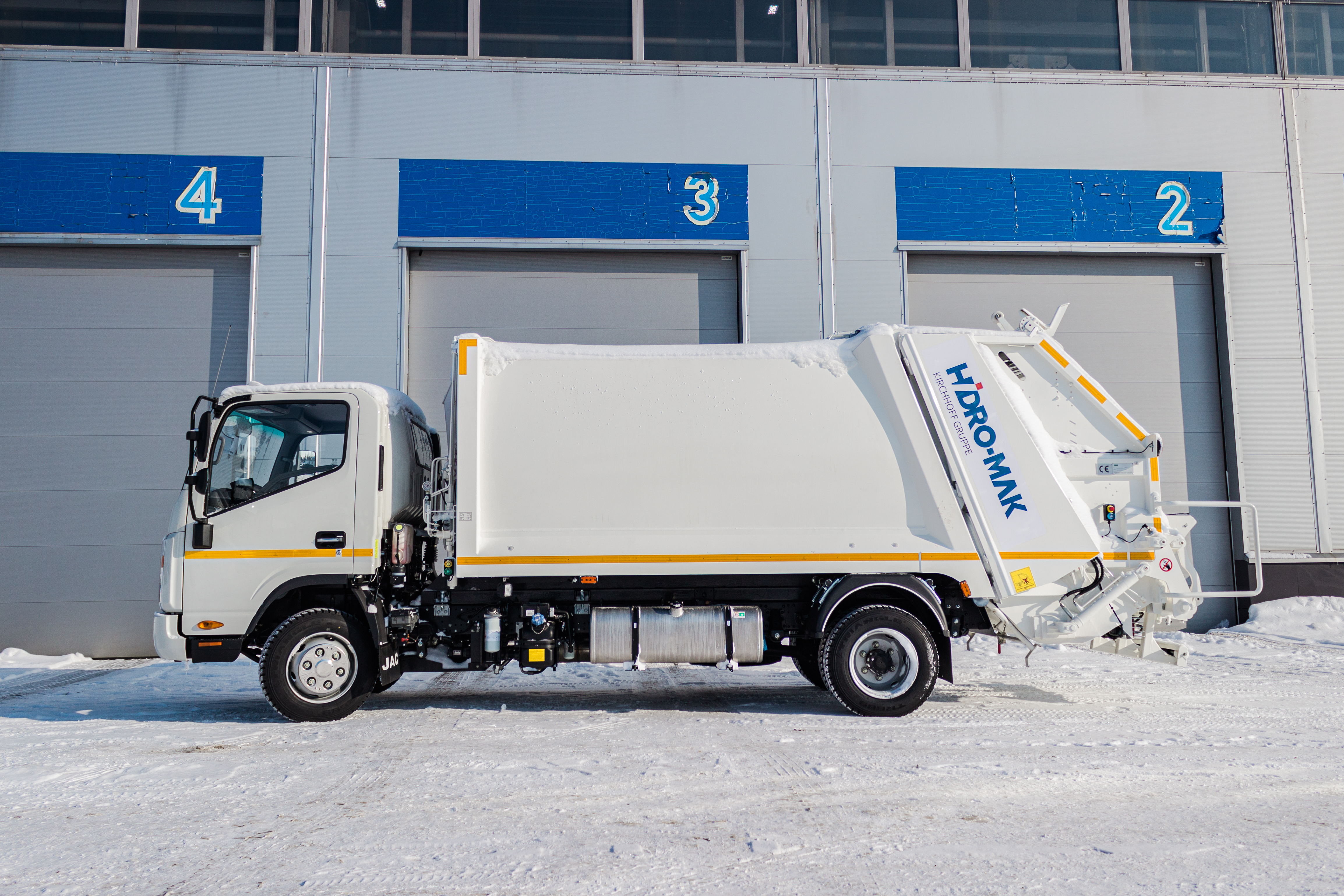 Мусоровоз HIDRO-MAK объем 8 куб.м. на шасси JAC N90