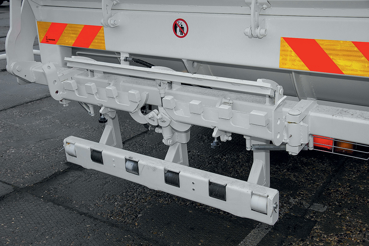 Турецкое с японским, или как в России мусоровоз на шасси Isuzu сделали